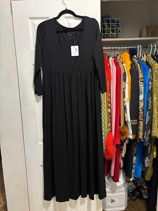 Hatch Dresses & Skirts - Hatch Black Long Sleeve Maxi Dress